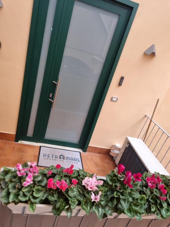 Petramare Charming House Apartment Salerno Exterior photo